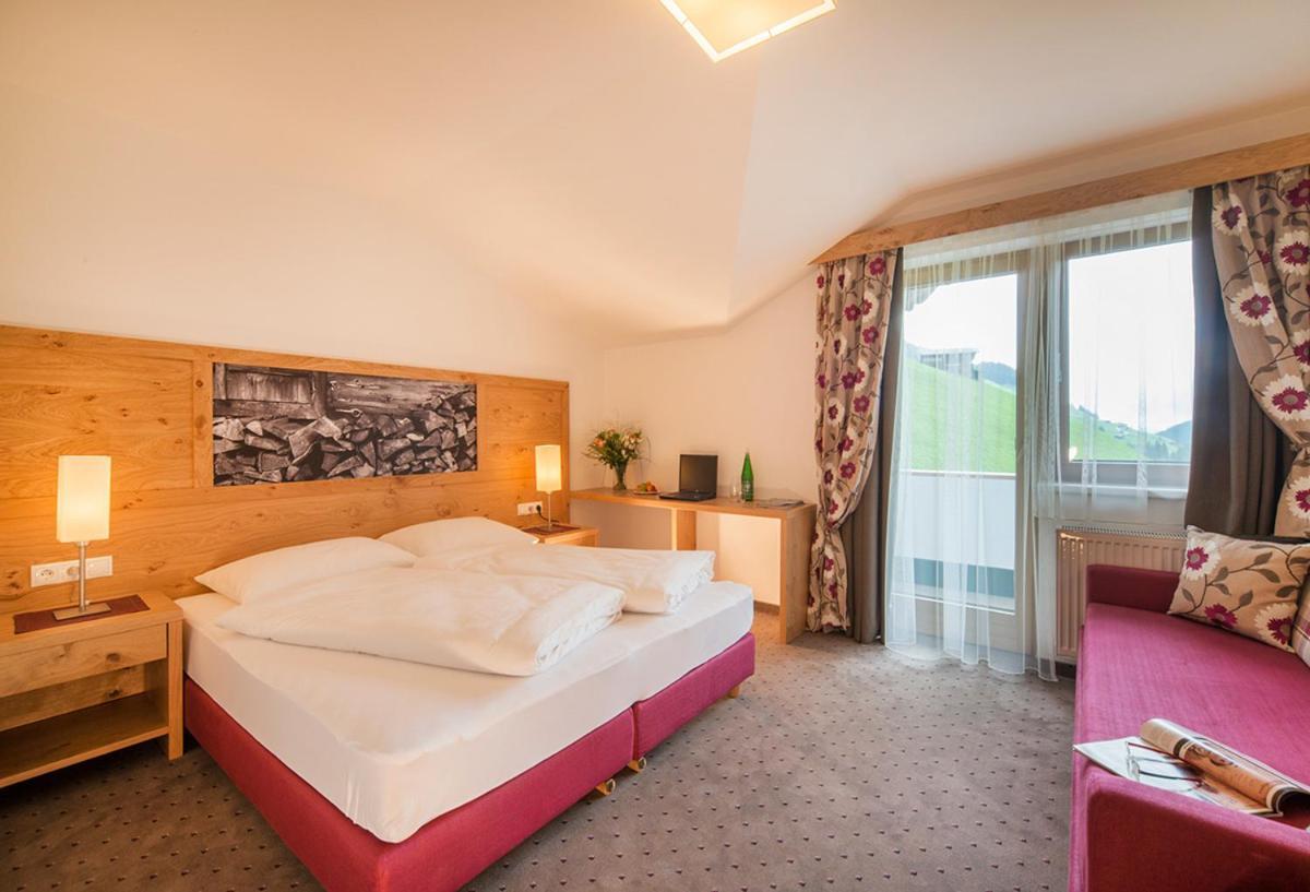 Landhaus Lexner Tux Room photo
